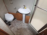2016 Fleetwood Bounder Photo #20