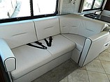 2016 Fleetwood Bounder Photo #6