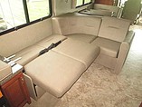 2016 Fleetwood Bounder Photo #23