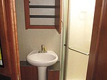 2016 Fleetwood Bounder Photo #25