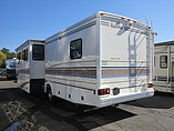 2001 Fleetwood Bounder Photo #5