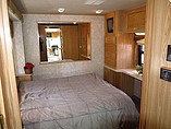 2001 Fleetwood Bounder Photo #24