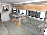 2002 Fleetwood Bounder Photo #5