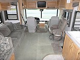 2002 Fleetwood Bounder Photo #7