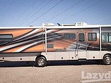 2002 Fleetwood Bounder Photo #3