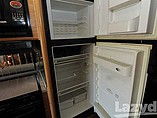 2002 Fleetwood Bounder Photo #14