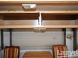 2002 Fleetwood Bounder Photo #20