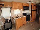 2007 Fleetwood Bounder Photo #5