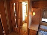 2007 Fleetwood Bounder Photo #12