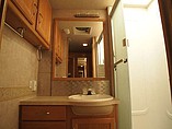 2007 Fleetwood Bounder Photo #14