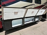 2010 Fleetwood Bounder Photo #10