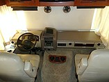 2010 Fleetwood Bounder Photo #15