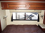 2011 Fleetwood Bounder Photo #9