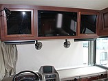 2011 Fleetwood Bounder Photo #13