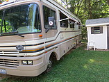1996 Fleetwood Bounder Photo #2