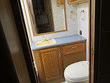 1996 Fleetwood Bounder Photo #10