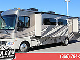 2015 Fleetwood Bounder Photo #3