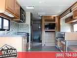 2015 Fleetwood Bounder Photo #11