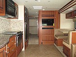 2015 Fleetwood Bounder Photo #5