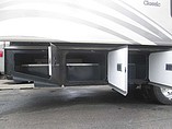 2015 Fleetwood Bounder Photo #6