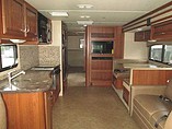 2015 Fleetwood Bounder Photo #16