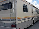 1993 Fleetwood Bounder Photo #3