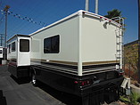 2000 Fleetwood Bounder Photo #3