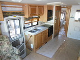 2000 Fleetwood Bounder Photo #7