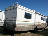 2000 Fleetwood Bounder Photo #3