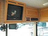 2000 Fleetwood Bounder Photo #11