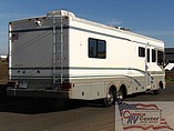 2000 Fleetwood Bounder Photo #3