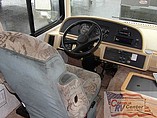 2000 Fleetwood Bounder Photo #8