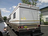2000 Fleetwood Bounder Photo #2