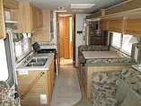 2000 Fleetwood Bounder Photo #7
