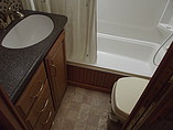 2000 Fleetwood Bounder Photo #8
