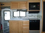2002 Fleetwood Bounder Photo #7