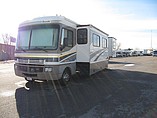 2004 Fleetwood Bounder Photo #3