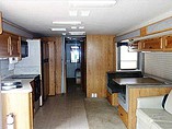 2005 Fleetwood Bounder Photo #5