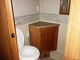 2005 Fleetwood Bounder Photo #10