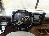 2005 Fleetwood Bounder Photo #22