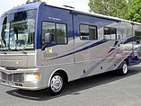 2007 Fleetwood Bounder Photo #2