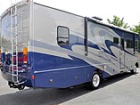 2007 Fleetwood Bounder Photo #4