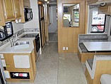 2007 Fleetwood Bounder Photo #8
