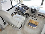 2007 Fleetwood Bounder Photo #14