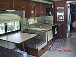 2006 Fleetwood Bounder Photo #4