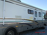 2000 Fleetwood Bounder Photo #5
