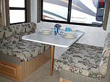 2000 Fleetwood Bounder Photo #12