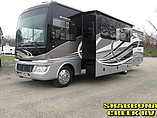 2015 Fleetwood Bounder Photo #3