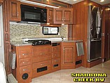 2015 Fleetwood Bounder Photo #15