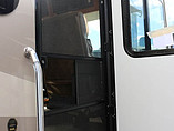 2015 Fleetwood Bounder Photo #11